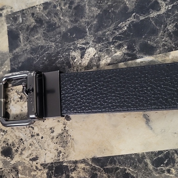 Coach Reversible Black/Brown Leather Belt with Silver Buckle - Picture 2 of 5